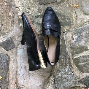 Black leather loafer with faux pearl heels